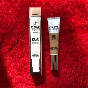 Bye Bye foundation full cover moisturizer